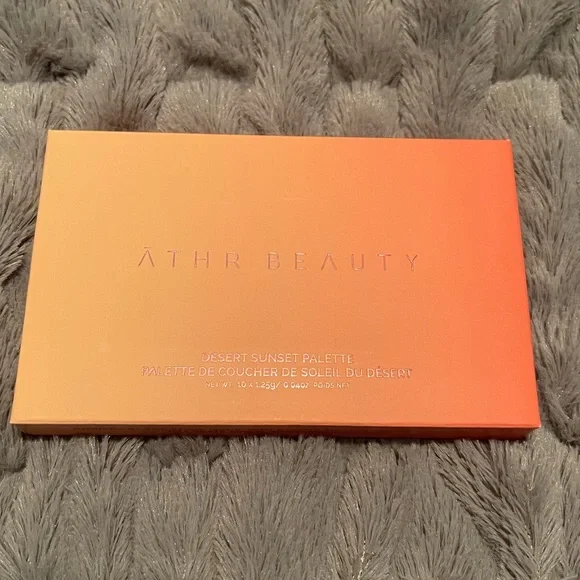 athr beauty eyeshadow palette - Picture 2 of 7